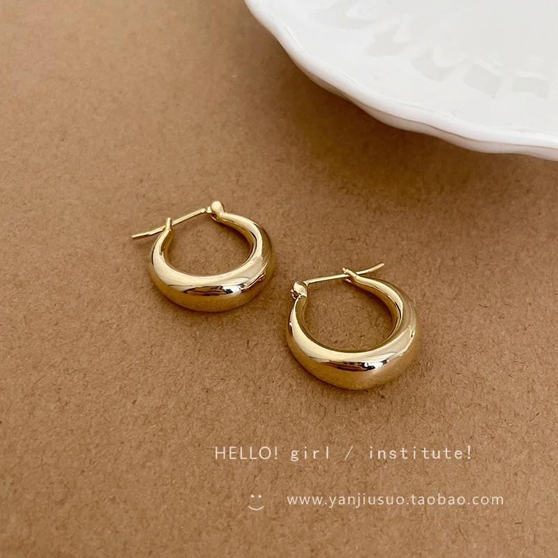 S925 Sterling Silver Hoop Earrings: Exaggerated, Luxurious & Versatile for Women