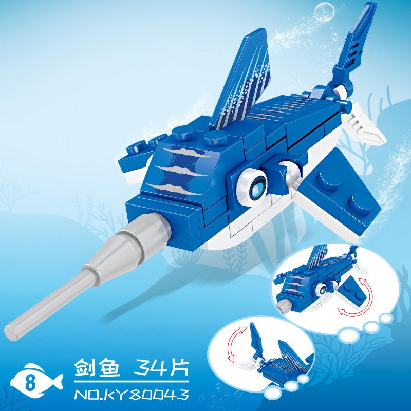 Město Farma Zeleninová zahrada Roztomilá zvířata Hmyz Vážka Kudlanka nábožná Stonožka Kobylka Včela medonosná Stavební blok Cihly Hračka