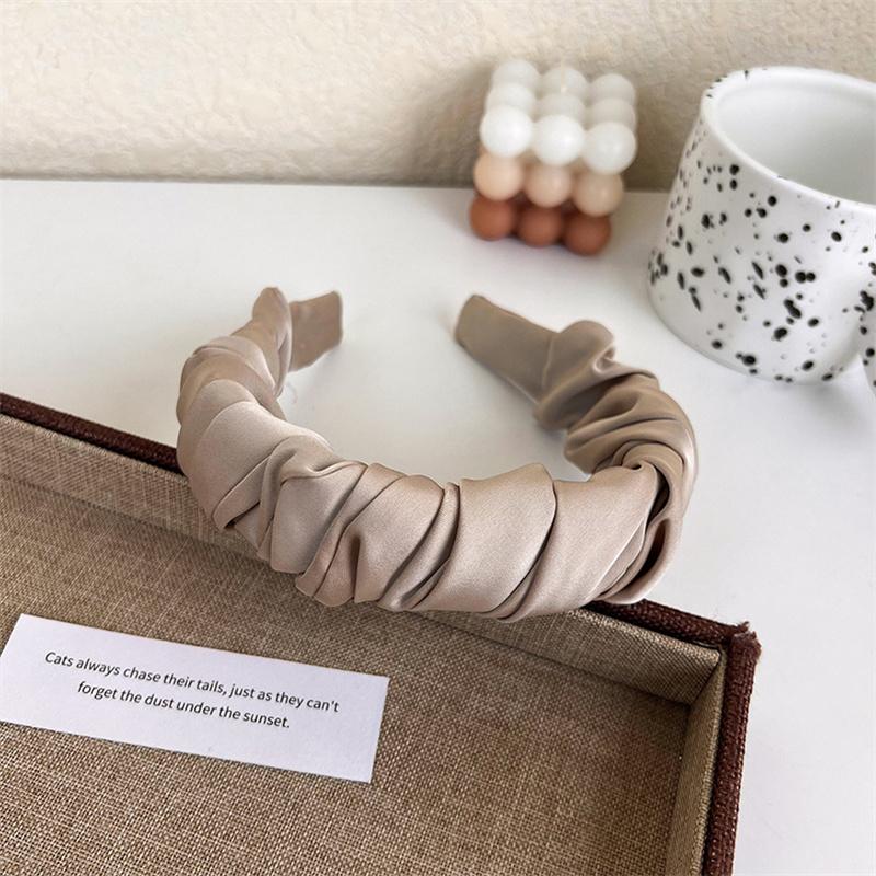 Fashion Women's Ruffled Satin Headband Elastic Hair Accessories for All Seasons Ins Female Casual Shopping Hairband