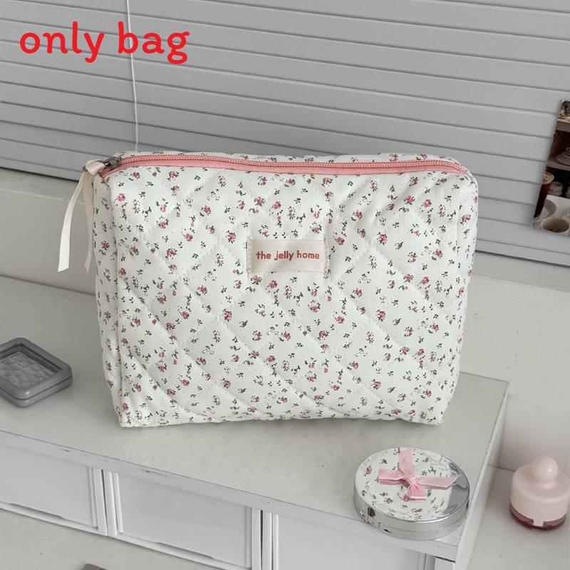Florale Nylon-Kosmetiktasche mit Reißverschluss für den täglichen Gebrauch und Reisekomfort