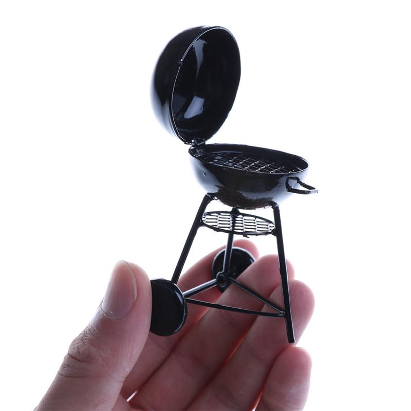 1:12 Miniaturní černý gril na grilování pro panenkový domeček Zahradní venkovní doplněk