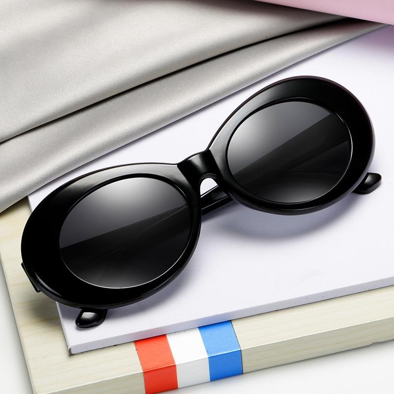 Oval Sunglasses Fashion Retro Oval Style Woman Ladies Sun Glasses UV400 Oculos De Sol Funny Photo Props Glasses