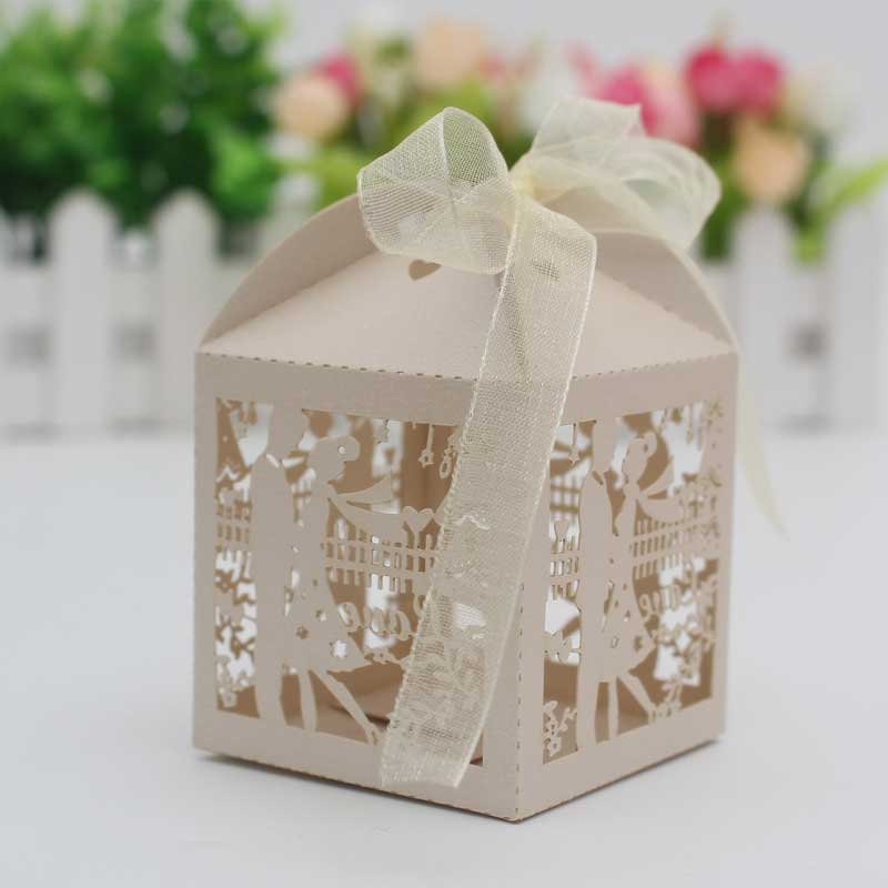 

30 50 шт./лот, лазерная резка, невеста, жених, свадебные сладости, коробка конфет, подарочные коробки для гостей, бумажная упаковка, коробка для шоколадного печенья для детского душа 30pcs