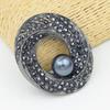 Retro Gunmetal Black Brooch: Elegant European & American Style for Clothing, Versatile for Silk Scarves