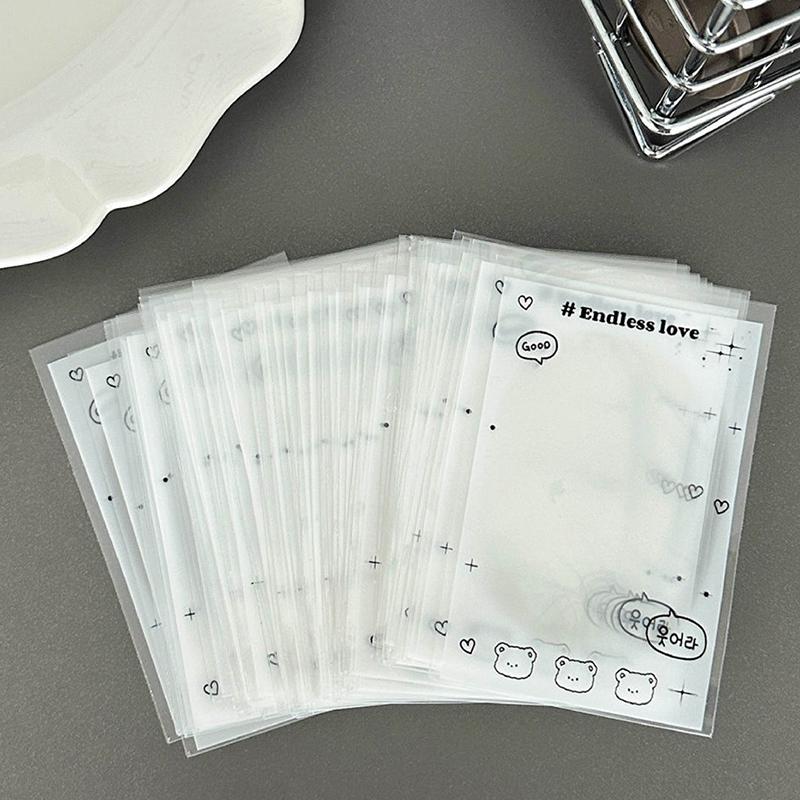 50Pcs Cartoon Small Card Case Star Photo Protection Card Film Packaging Bag Waterproof Anti-Fouling Transparency Photo Album
