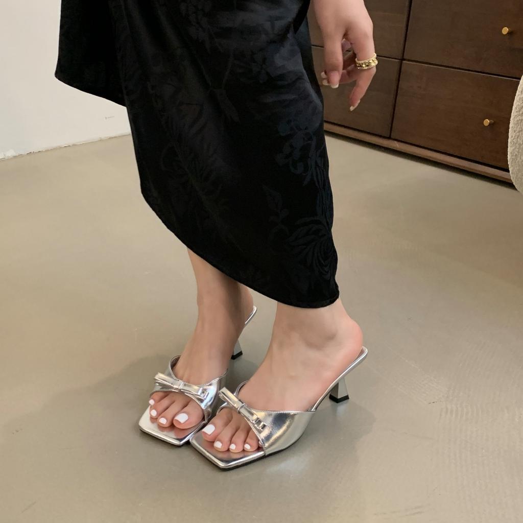 Fashion Shoes Ladies' Slippers Butterfly-Knot Thin Heels Rubber Flip Flops Square Toe Slipers Women Hawaiian 2025 Slides Elegant Sweet