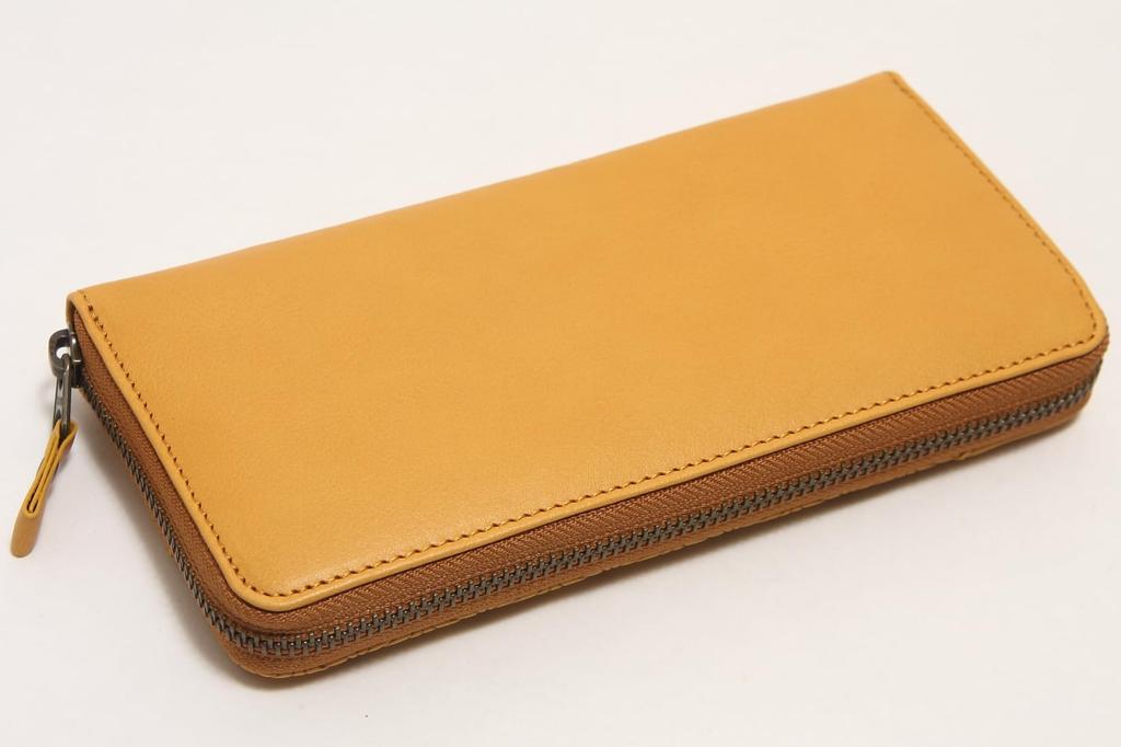 Hasegawa Shuhei Nomura Cowhide Leather Beige "Mau" Wallet, R-Shaped,