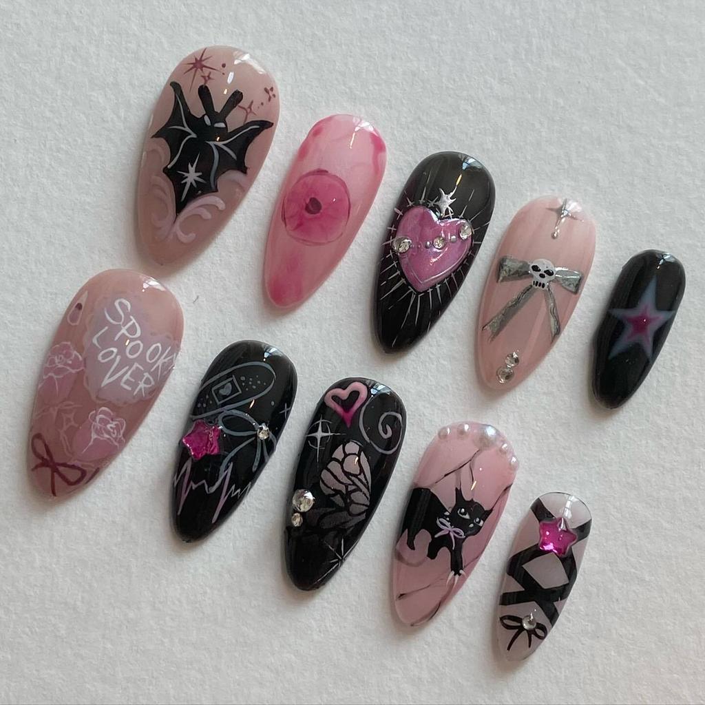 24PCS Black Gradient Medium Almond Press On False Nails with Glue Simple Moon Patterns French Fake Nails for Women Halloween Tip