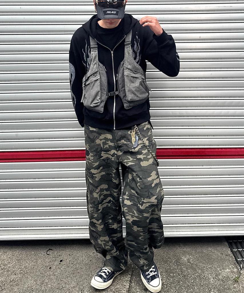 Jikeulib Balloon Fit Tab Snap Wide Camo Pants