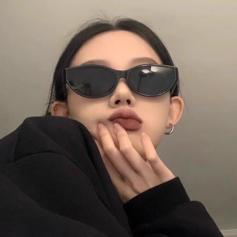 

High Quality Sunglass Women Cat Eye Shape Uv Protection Sunglasses For Women European American Female Glass