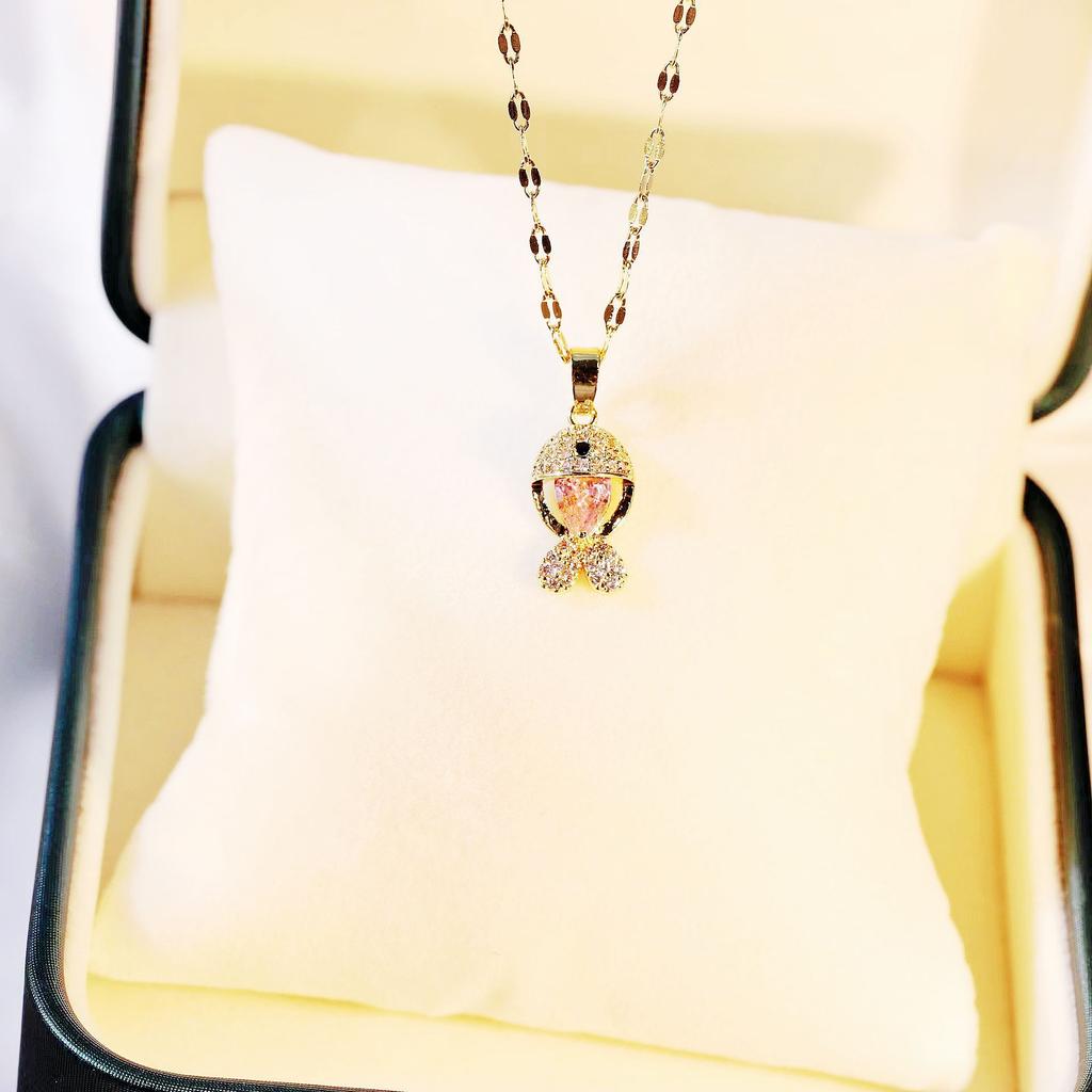 Non-Fading Luxury Maple Leaf Butterfly Clavicle Necklace