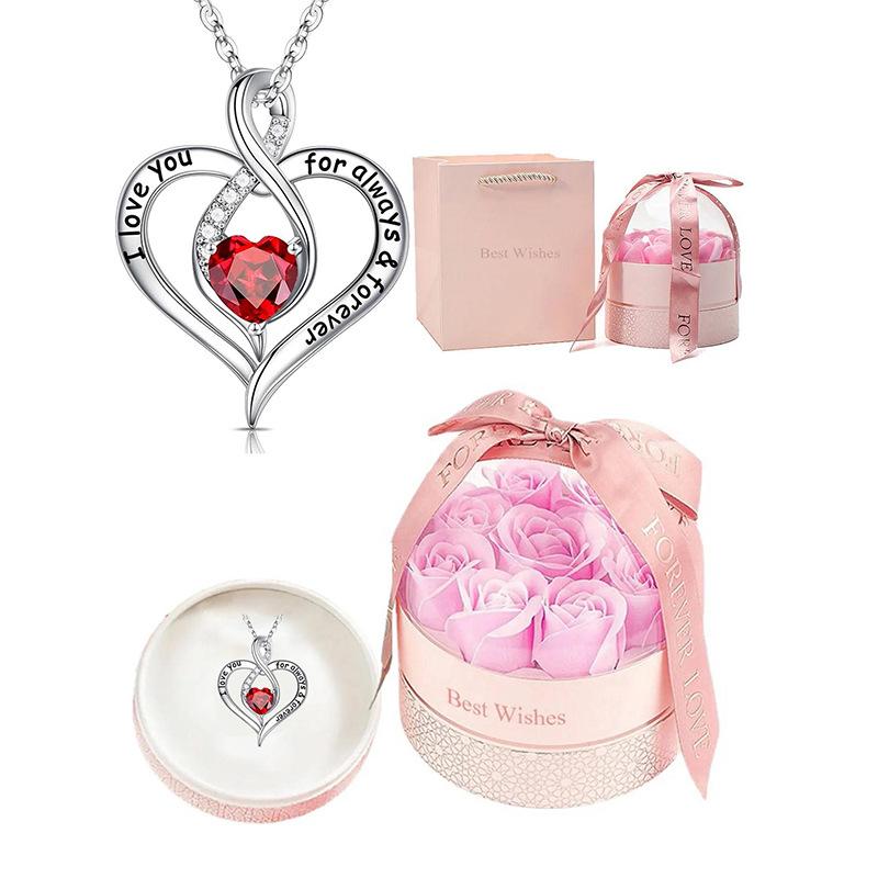 I Love You Infinity Heart Pendant Necklace For Women Stylish Versatile Fashion Jewelry Gift