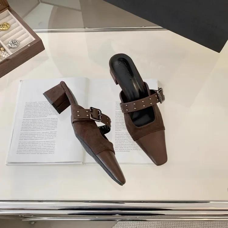 

Fashion Womens Slippers with Brown/Black Middle Heel Close Toes Belt Buckle Non Slip Versatile 2025 Summer Outdoor PU Fashion Slippers 35 коричневый