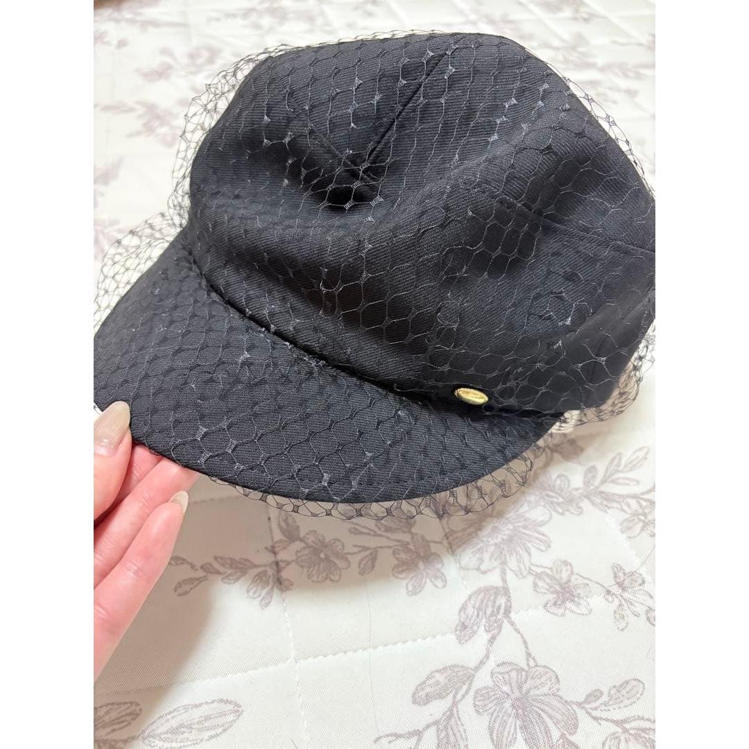 Used Casquette black with veil