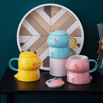 Porselen El Boyalı Sevimli Karikatür Dinozor Kahve Kupa Kapaklı Yaratıcı Kahvaltı Süt Fincan Seramik Çift Çay Fincanı Drinkware