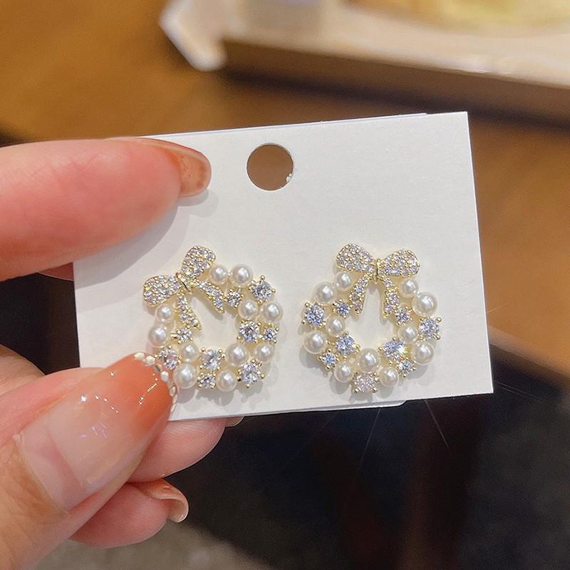 

Round bow pearl stud earrings New trendy Internet celebrity fashion versatile temperament ear jewelry