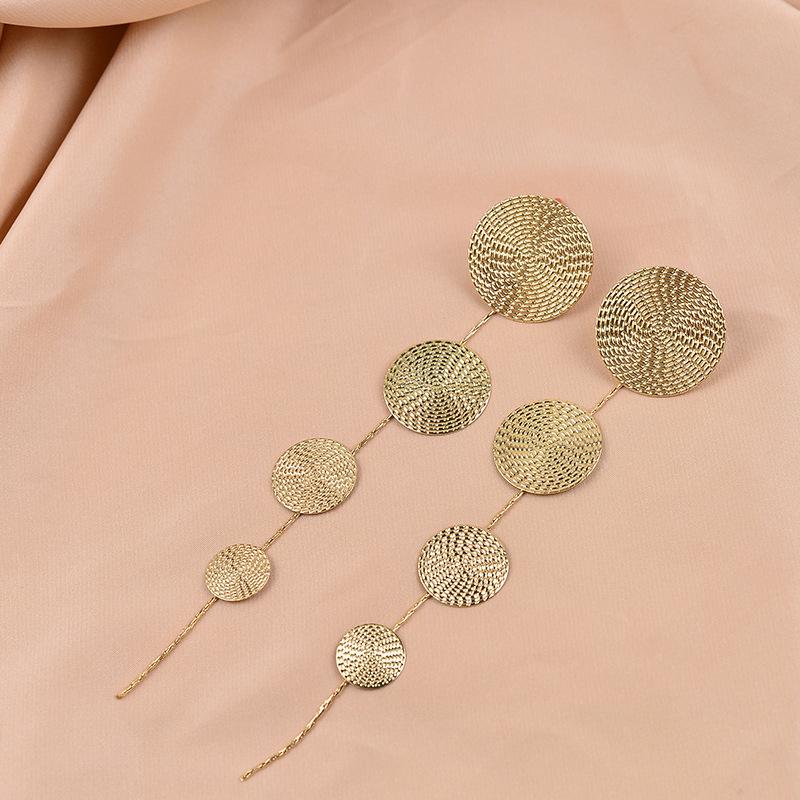 

Fashion Metal Circular Geometric Pendant Earrings for Women Personality Gold Color Three-Layer Round Earrings Daily Zircon
