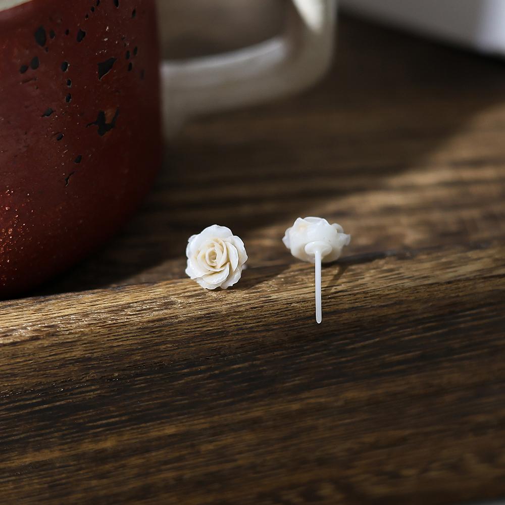 Bioceramic Needle Resin Flower Mini Stud Earrings For Women Allergy Prevention Piercing Ear Hole Jewelry