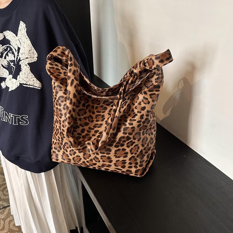 

Повседневная большая сумка-тоут с леопардовым принтом, женская новая ретро-повседневная сумка-мессенджер на работу и учебу