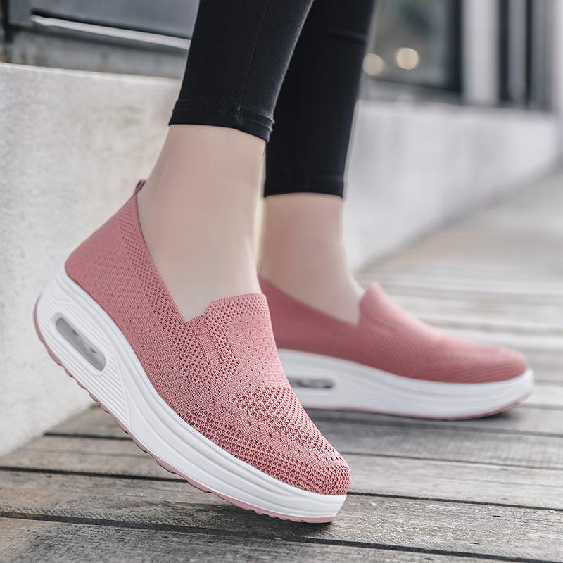 Copripedale a un piede Leggero Suola Spessa Rialzato Cuscino d'Aria Sportive Scarpe Oscillanti Nuovo Stile Rete Volante Traspirante Casual