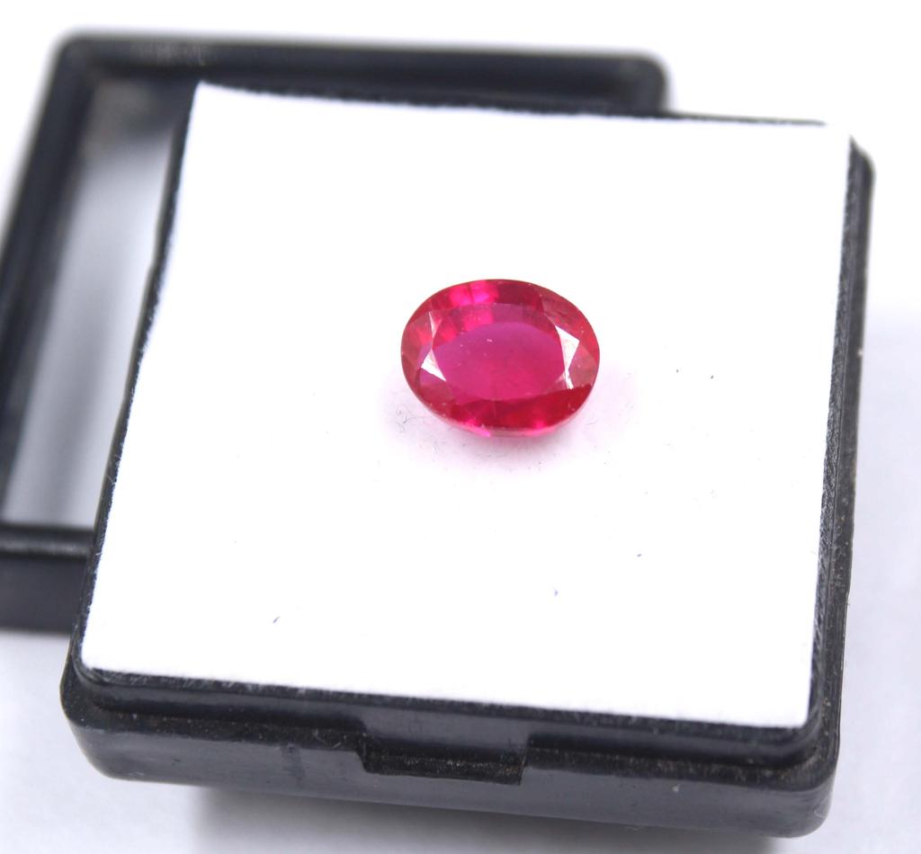 5.35 Carat Friday Big Offer Certified Red Ruby Burma Oval Shape Loose Gemstone SN312