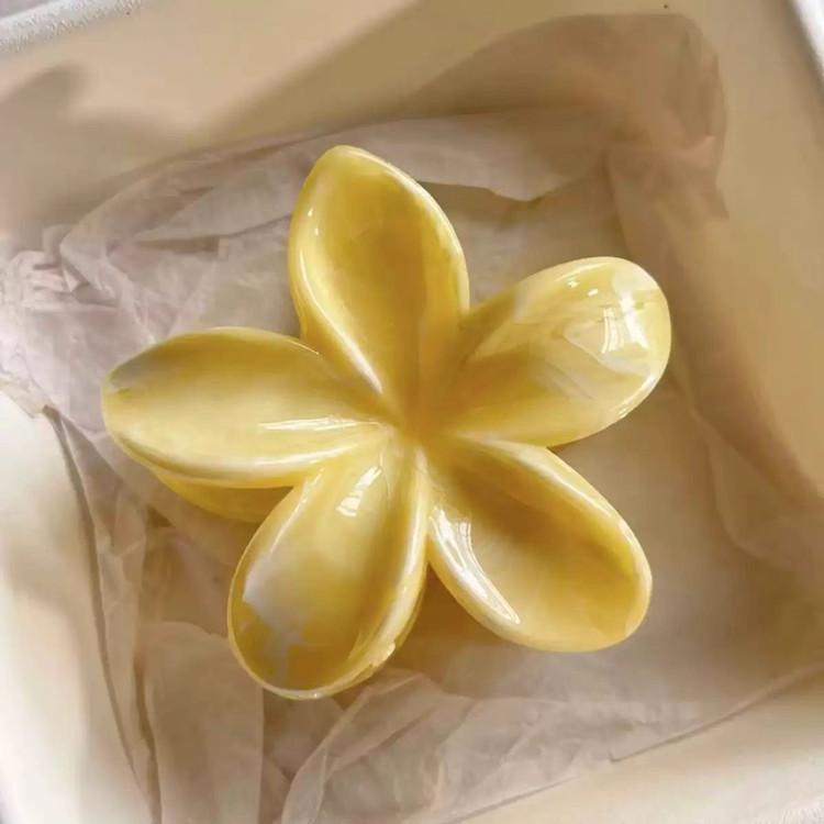 Korean Style Handmade Wave Dot Egg Flower Hair Gripper for Women