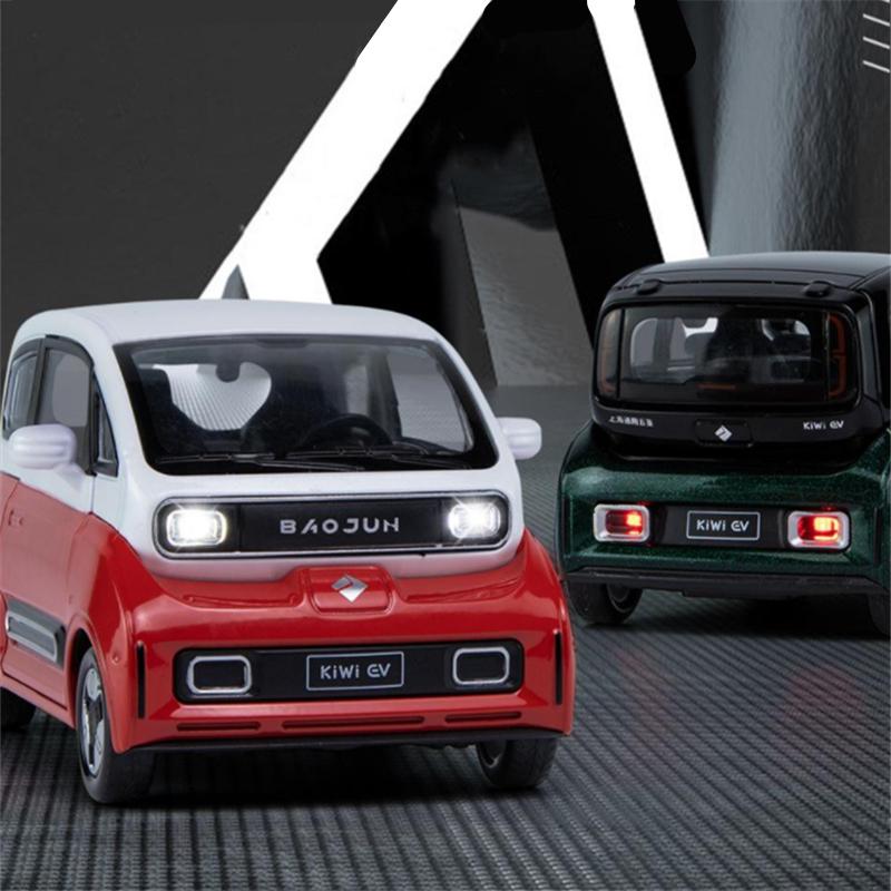 1:24 BAOJUN MINI EV Alloy New Energy Car Model Diecast Metal Toy Vehicles Car Model With Charging Pile Sound and Light Kids Gift