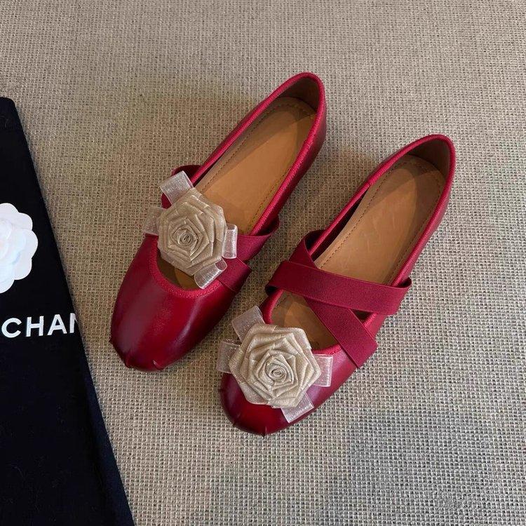 

Цветок 2025 весна и осень французские туфли Мэри Джейн женские универсальные модные женские туфли с увеличенной внутренней высотой Камелия плоская подошва новые 35 красный