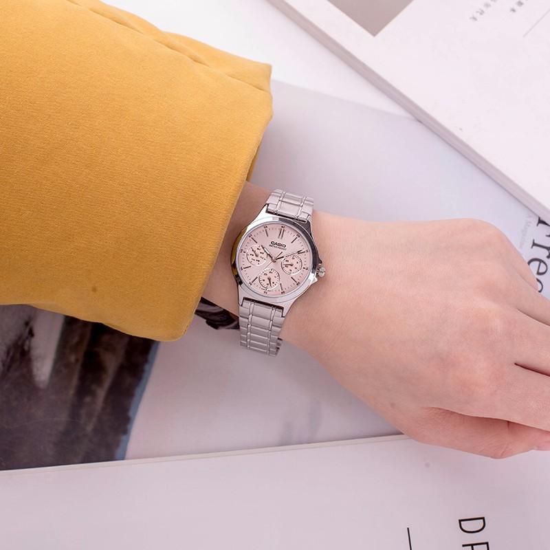 Casio STANDARD Series Business Casual Fashion Classic Pointer Three-eye Six-pin Roman Scale Waterproof Quartz Movement Stainless Steel LTP-V300D-4A
