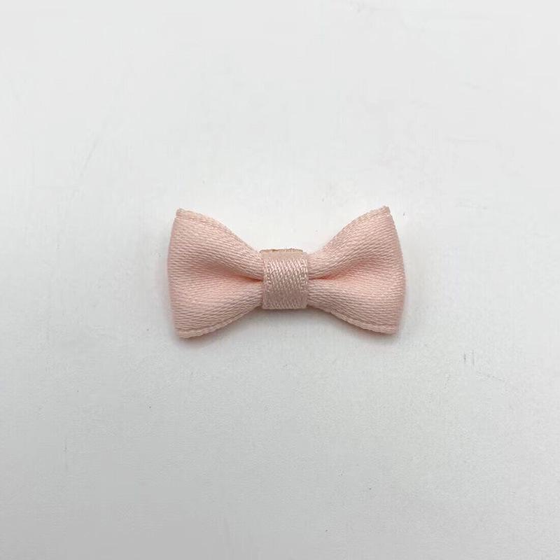 

Доступно в 8 цветах: 3см Хлопковый бант из ленты для аксессуаров для волос, обуви, шляп, украшений и игрушек для домашних животных.