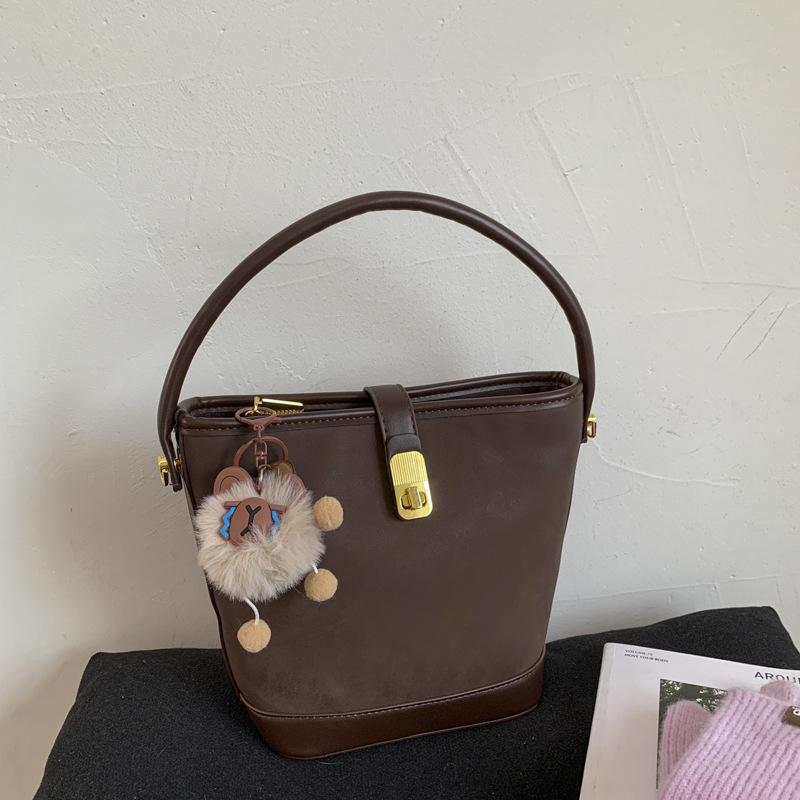 Textured small bag women's new fashion messenger bag versatile retro commuter simple portable bucket bag