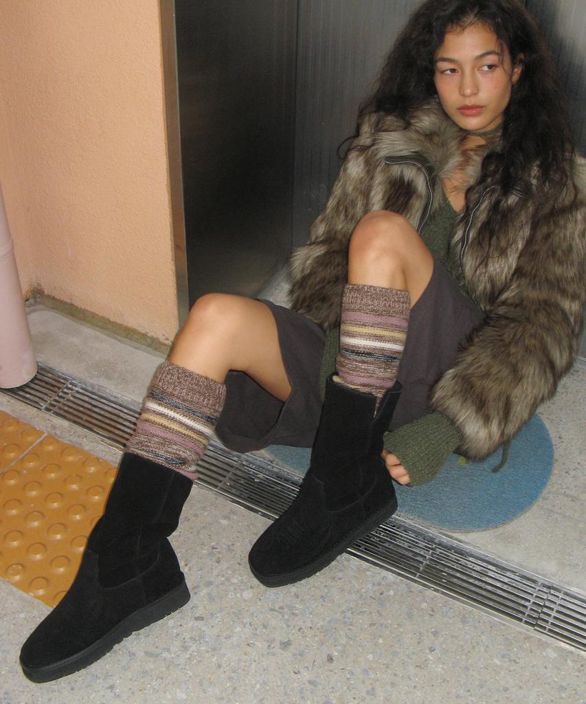 Moodnight Dody Western Stitch Shearling Fur Boots - 3 Colors