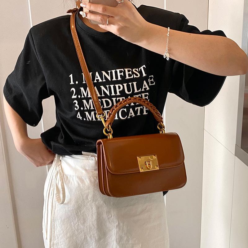 New Fashion Portable Small Square Bag Women's Versatile Shoulder Messenger Bag