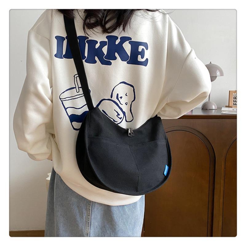 Large Capacity Canvas Bag Women's New Casual Shoulder Dumpling Bag Student Class Commuting Messenger Bag