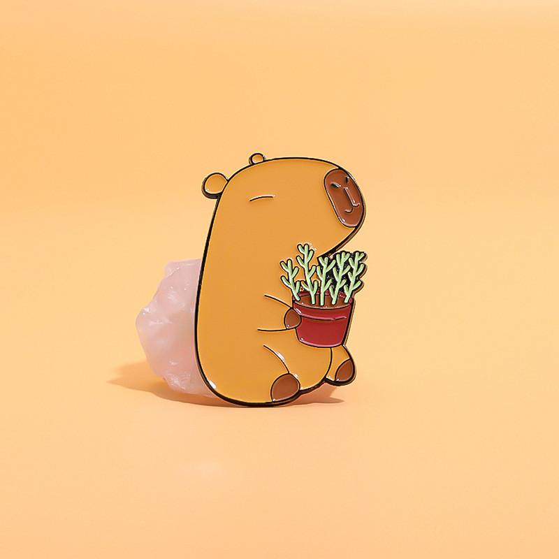Creative Cute Capybara Shaped Cartoon Metal Brooch Colorful Alloy Badge Accessory For Summer Fashion