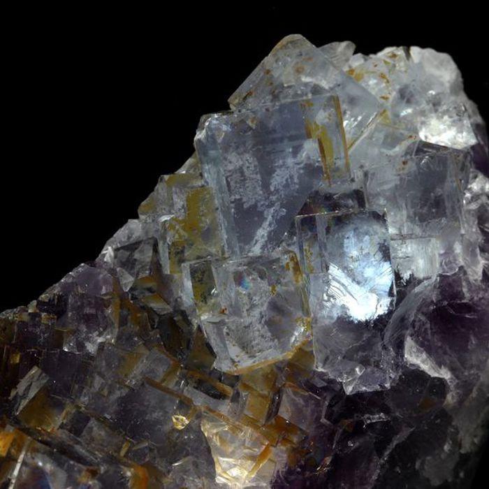 Pierres et Minéraux. Fluorite. 2240.0 ct. Le Beix, Puy-de-Dôme, France..