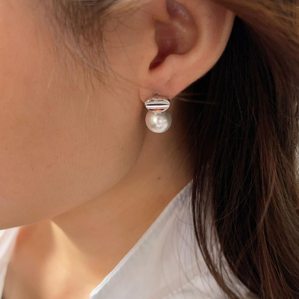 Elegant Pearl Earrings: Hong Kong French Retro Style for a Sophisticated OL Look