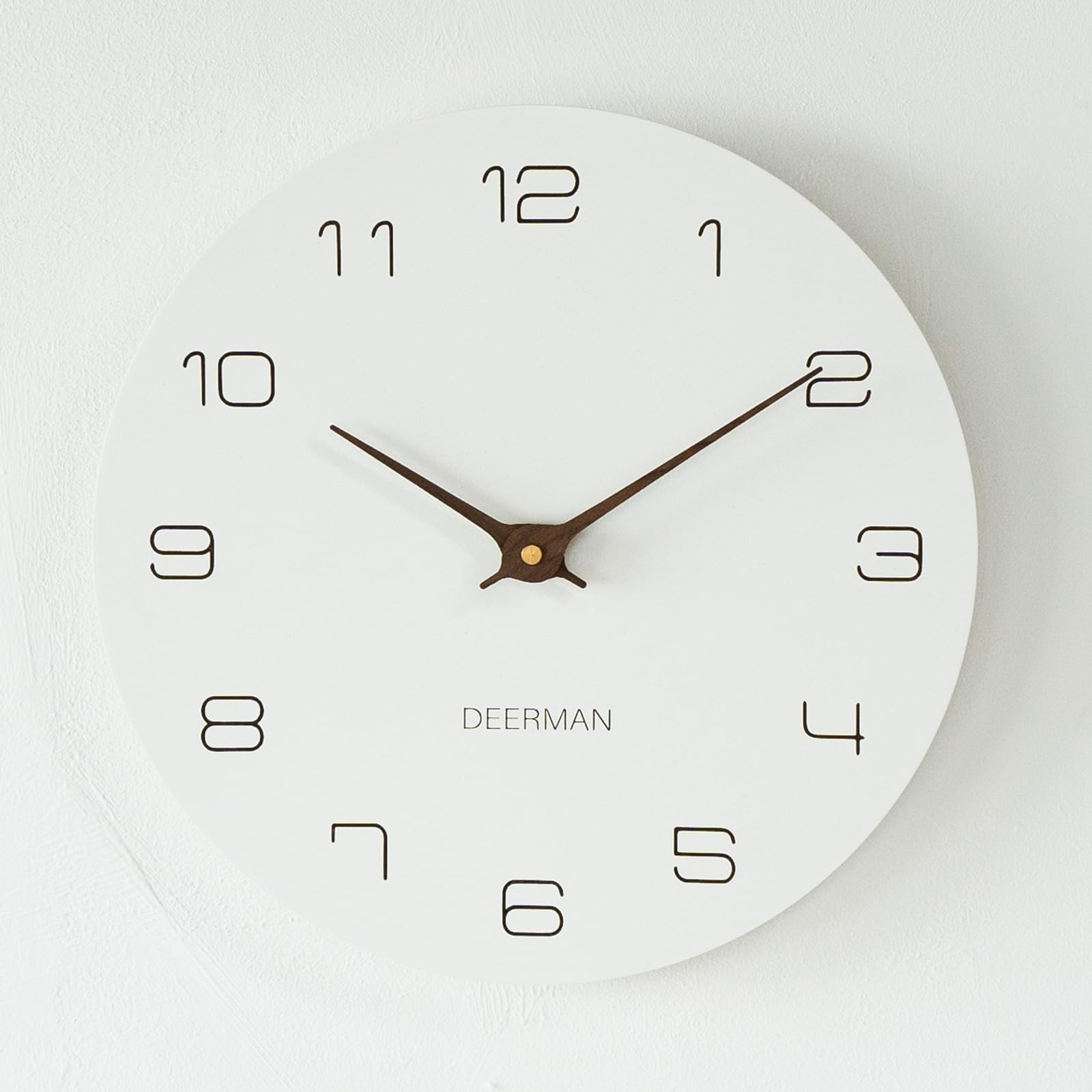 

HARRYXUE Wall Clock - Stylish, Ultra-lightweight, Silent, Battery-operated, Solid Wood, Pointer, Nordic Style, No Tick-tick Sound, Flat Wood, Wall Dec