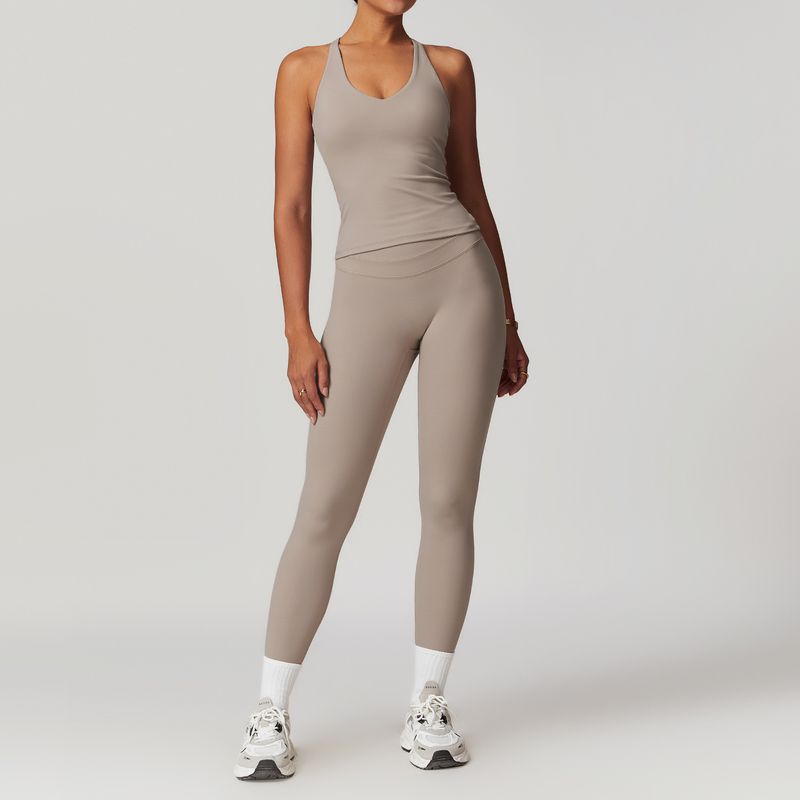Guangzhou Zechuang Clothing Co., Ltd. Brushed Tight Back Yoga Suit Stretch High Waist Workout Clothes for Women Running
