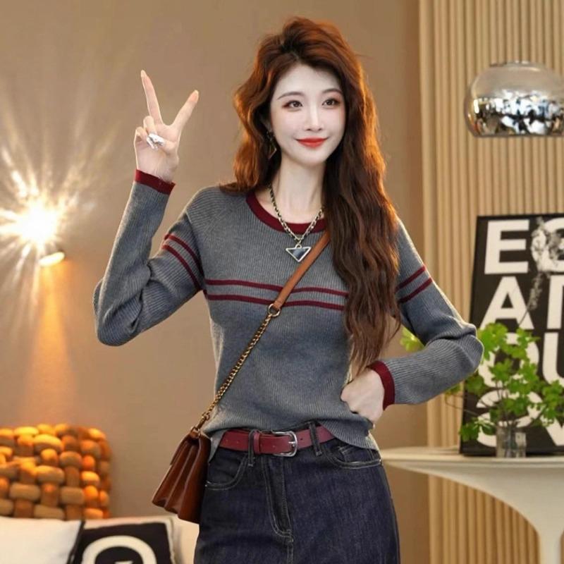 Red Contrasting Striped Long-sleeved Knitted Sweater Autumn New Slim-fitting and Thin Versatile Top