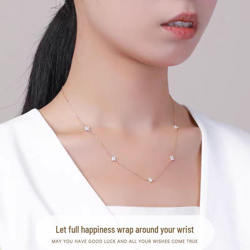 Elegant Four-Leaf Clover Zircon Necklace - Luxurious Clavicle Choker for Women