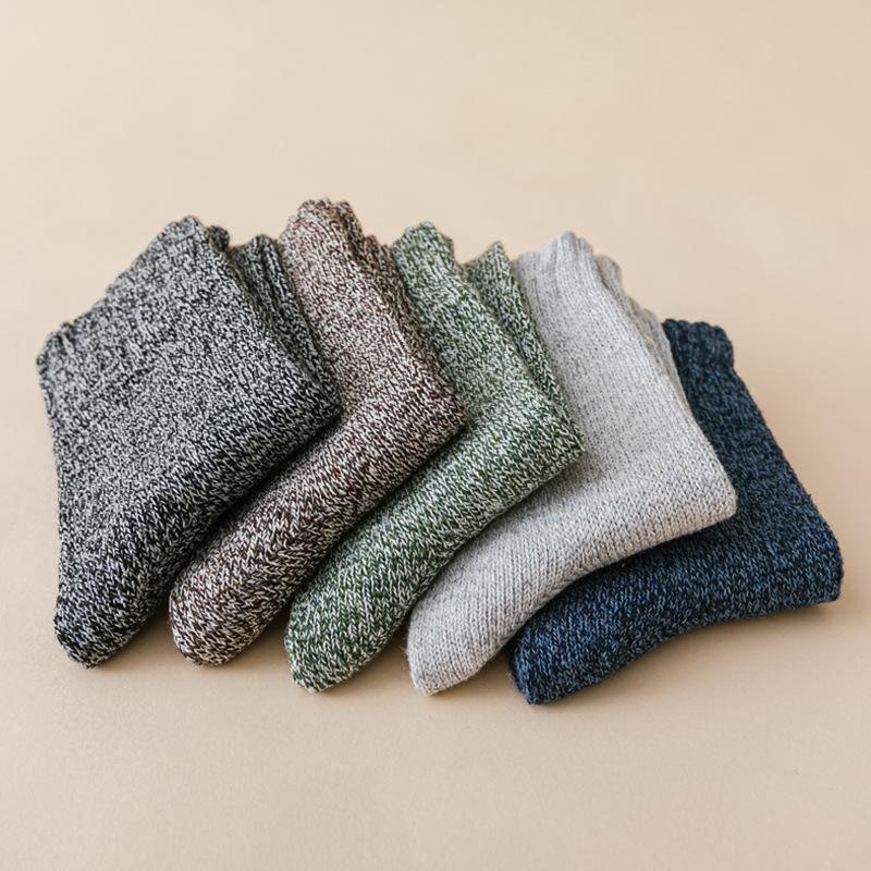 Men's Retro Thick Wool Socks - Warm and Versatile for Autumn and Winter