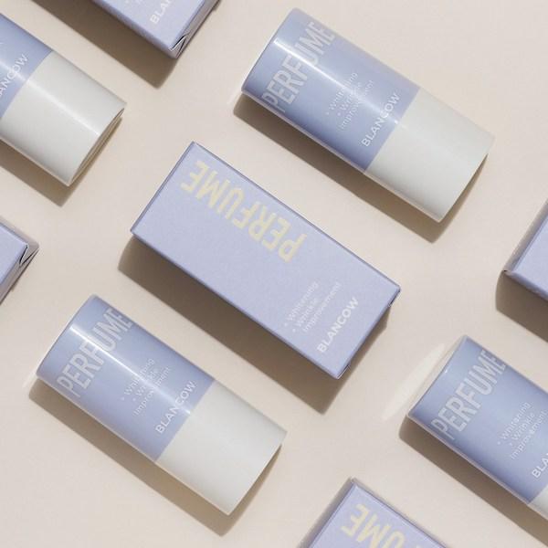 Blancau Delight Perfume Deodorant Stick Flower Bouquet Fragrance 26g, 1 Piece