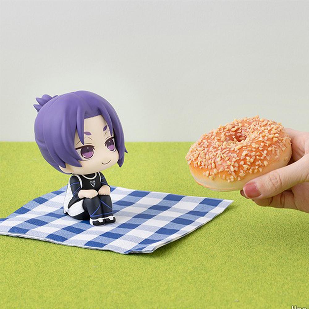 Football Anime Figure Reo Mikage Rin Itoshi Nagi Seishiro Action Collection Model Sae Figurine Doll Gift look up Round Sensory Compression Bouncy