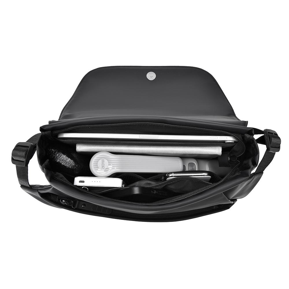 Solid Color Men's Large Capacity Shoulder Bag Outdoor Sports Crossbody Bag