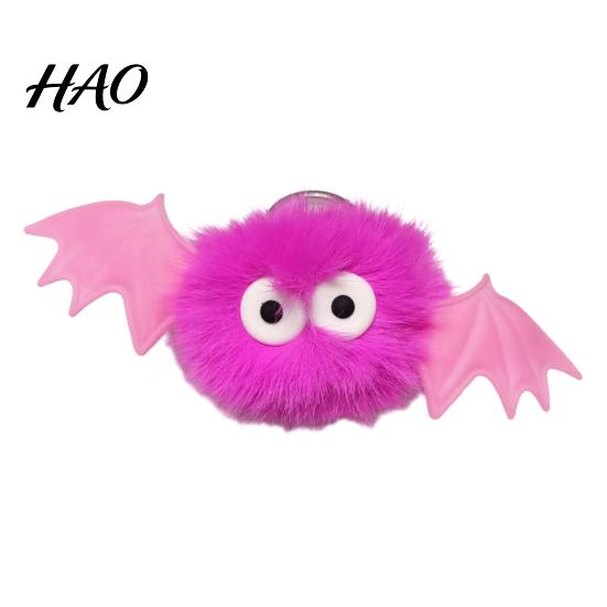 Romantic Gift for Women Halloween Bat Plush Keychain, Cute Devil Furry Pendant Party Decoration Bag Keys, Vintage Silver Alloy Key Ring, Spooky