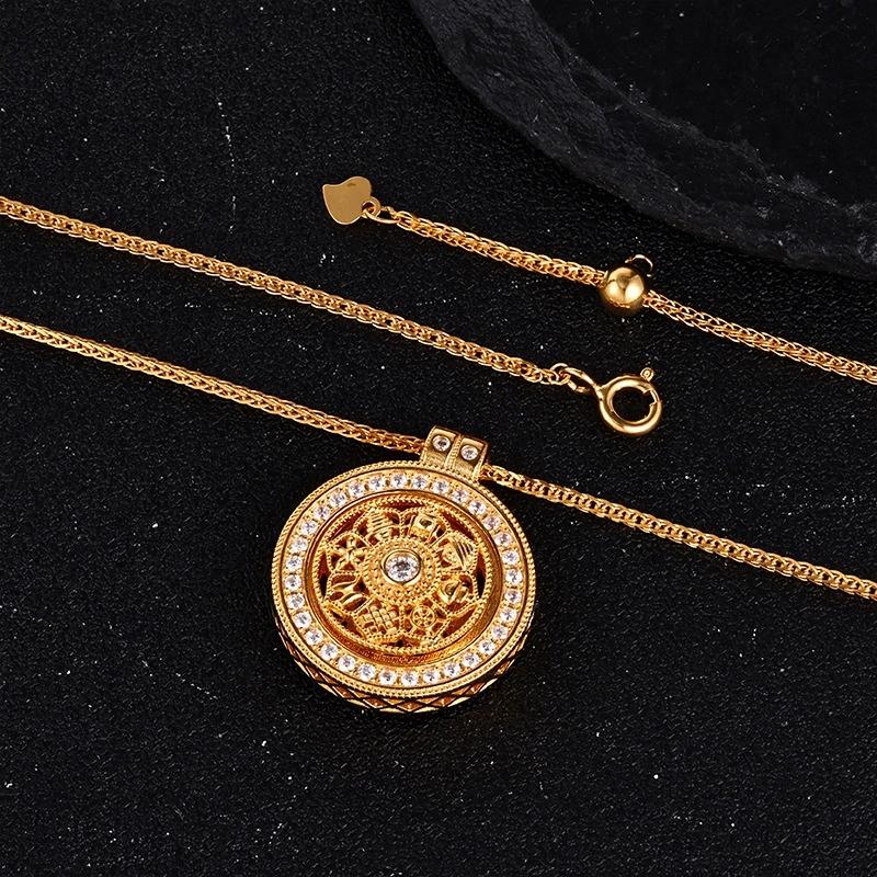 S925 Sterling Silver Compass Necklace, Bring Good Luck Across the Collar Chain, Moissanite Necklace