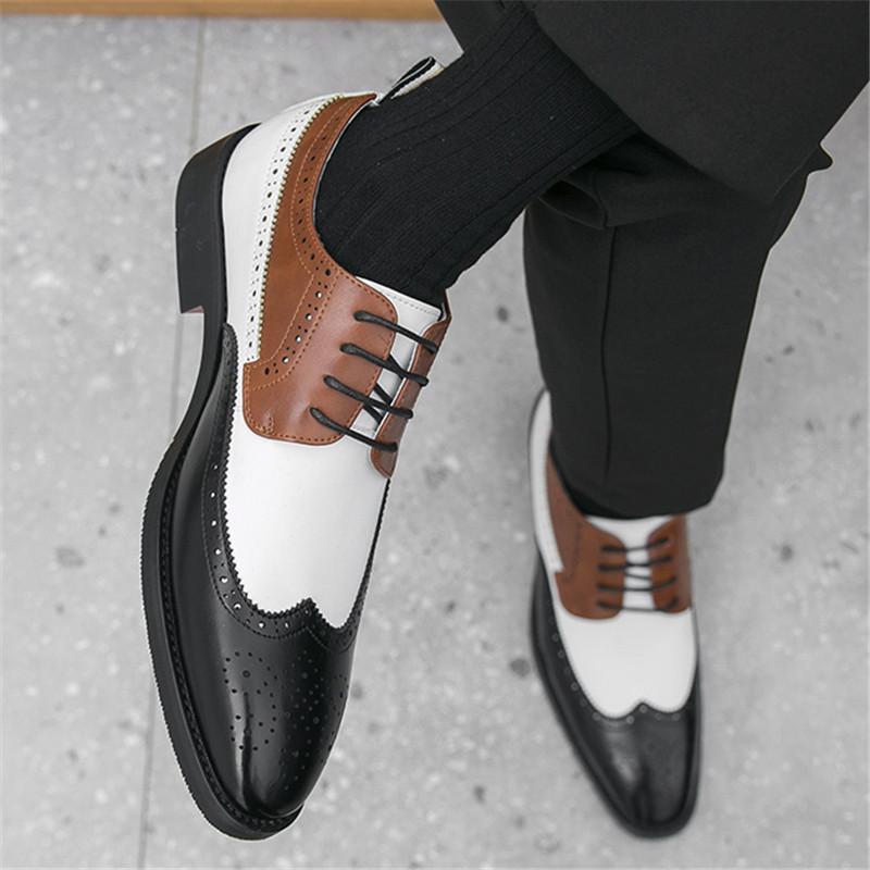 Tendance Mode Nouveaux Créateurs Chaussures Brogues de Mariage Patchwork Noir et Blanc Pointues pour Homme Chaussures Décontractées Formelles pour Homme Zapatos Hombre