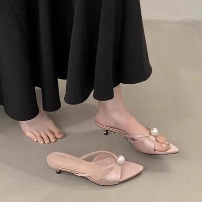 Papuci Noi Populari cu Toc Înalt pentru Femei Sandale cu Toc de Designer Pantofi Eleganți Femei Trend de Vară Șlapi Papuci Casual