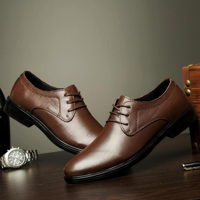 2025 new men's leather shoes, British four seasons business dress leather shoes, black first-layer cowhide men's leather shoes